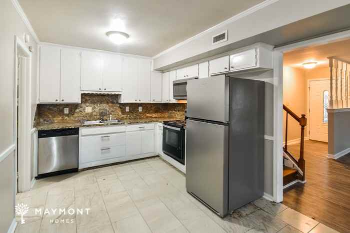 5817 Carriage Brook Rd - Photo 6 of 13