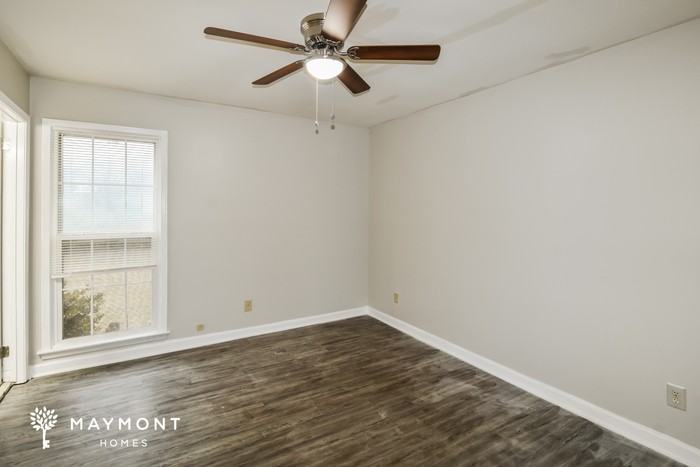 5817 Carriage Brook Rd - Photo 7 of 13