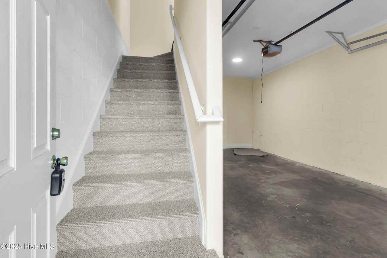 504 Sea Knight Ln - Photo 2 of 29