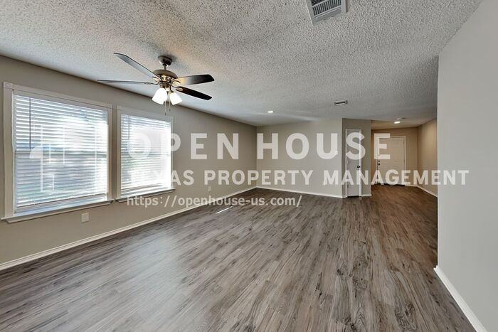 1200 Rambling Brook Trl - Photo 7 of 24