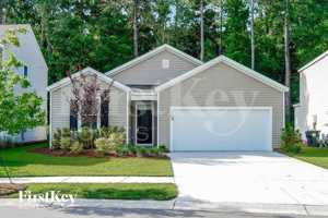 featured image of 2629 Alamanda Drive