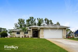 featured image of 8287 Robin Road