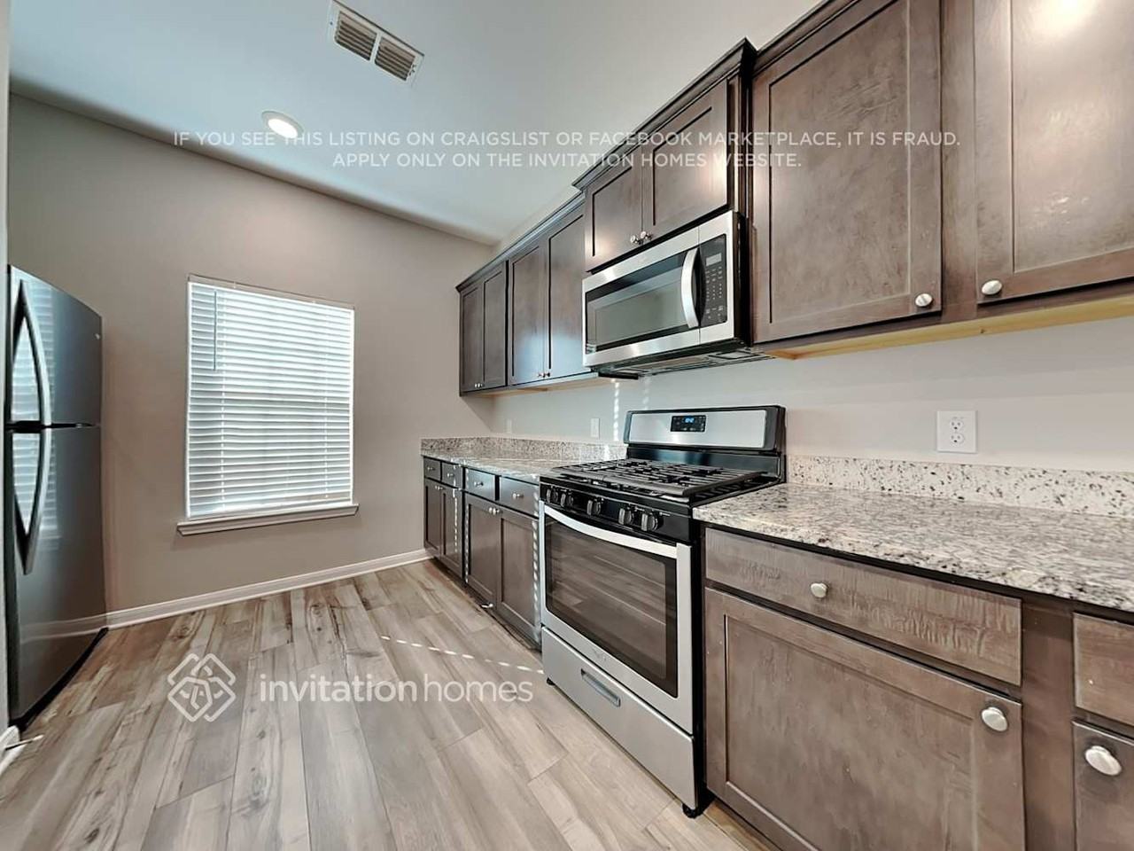 3127 Angus Dr - Photo 6 of 22