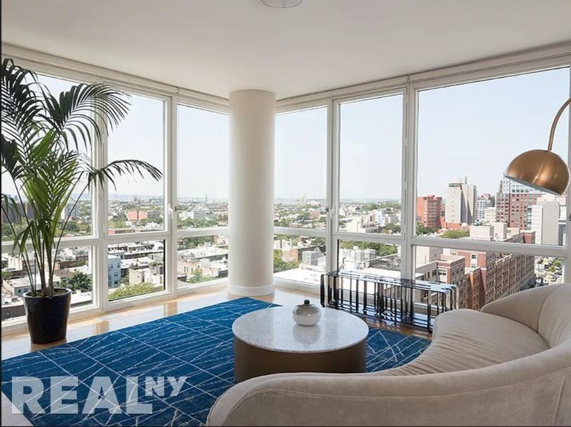 Bond Street #328 - Photo 2 of 11