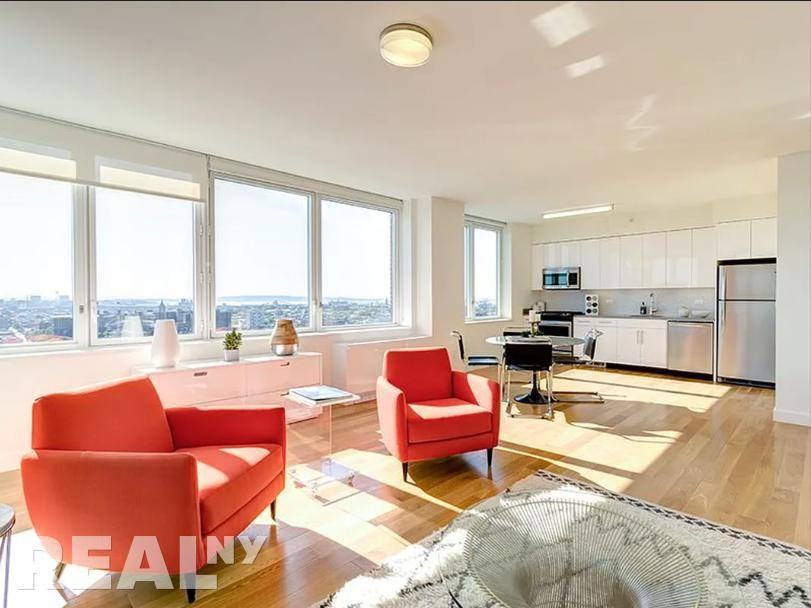 Bond Street #328 - Photo 6 of 11