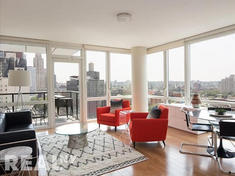 Bond Street #328 - Photo 7 of 11