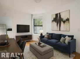 featured image of 17th Street #5