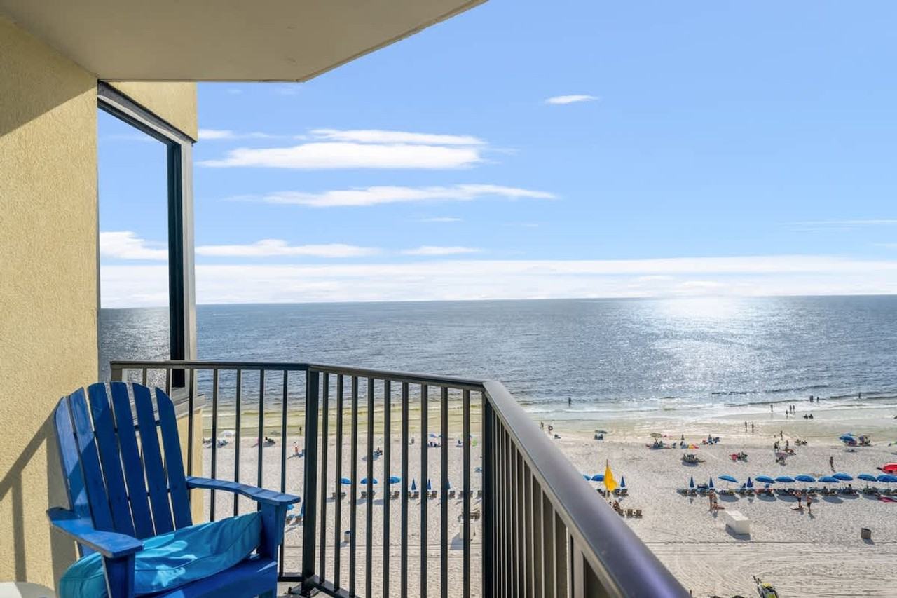 9850 S Thomas Dr #1355022P - Photo 4 of 12