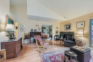 featured image of 2751 Glenwood Drive