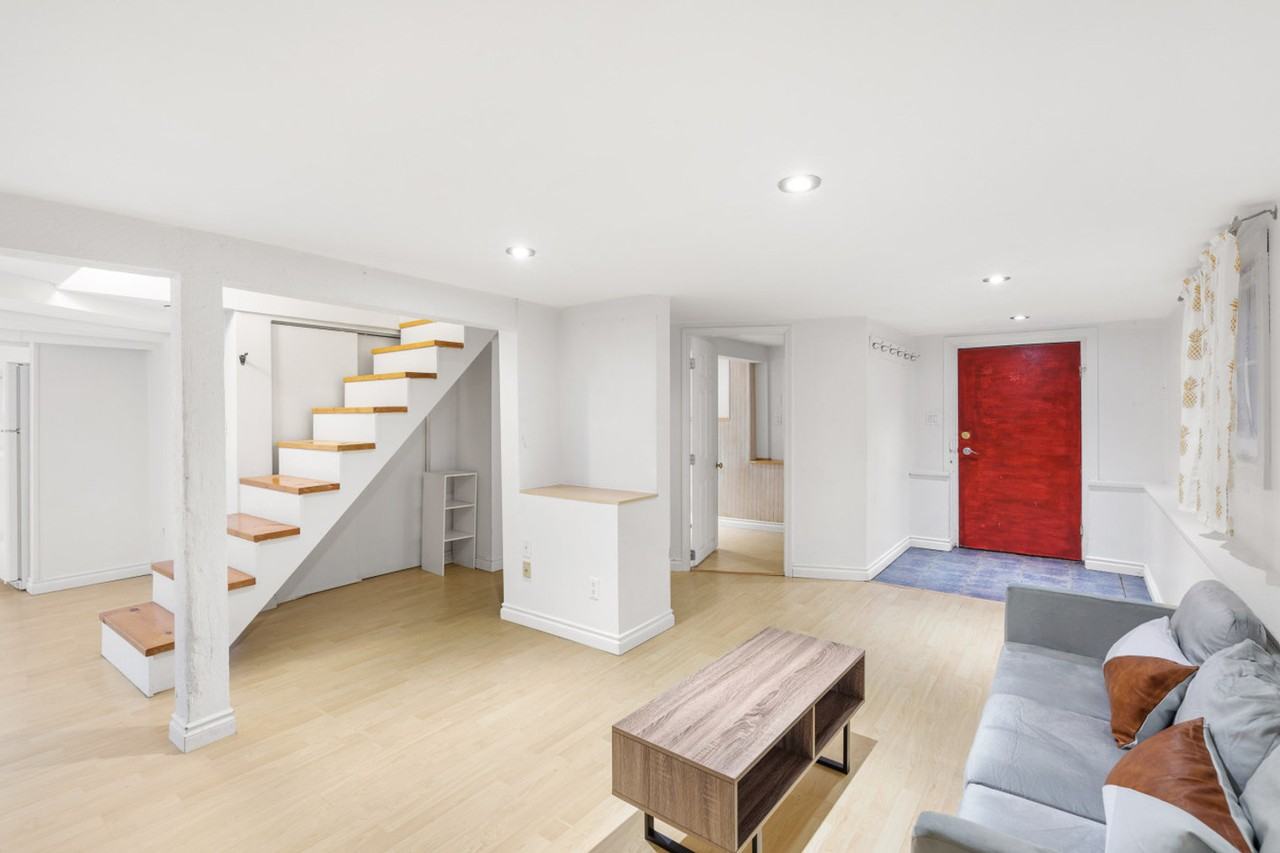 2580 Trafalgar St #1353850P - Photo 5 of 23