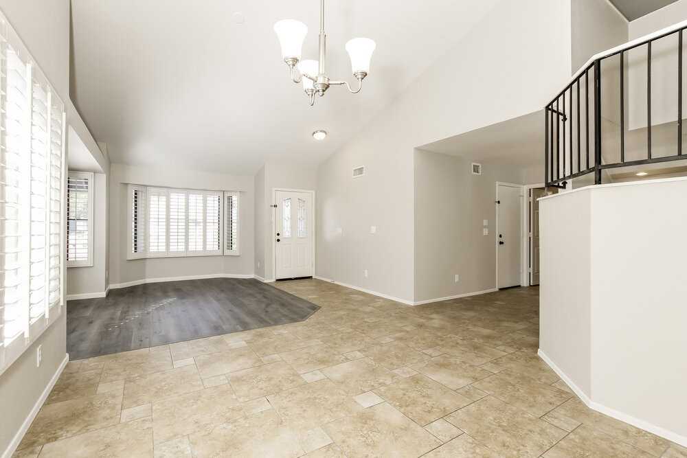 7519 W Sequoia Dr - Photo 6 of 17