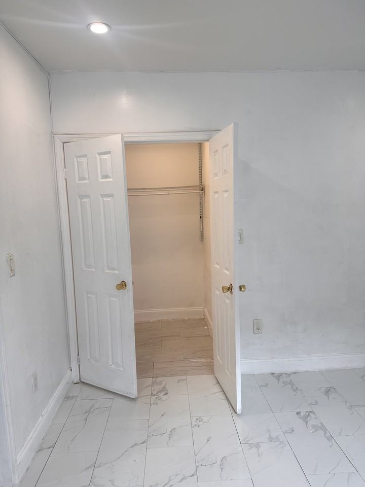 667 Linwood Street #1 - Photo 5 of 9