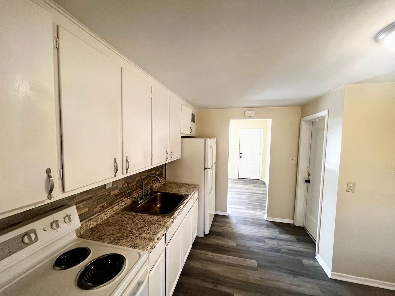 2252 Weber Street - Photo 3 of 10
