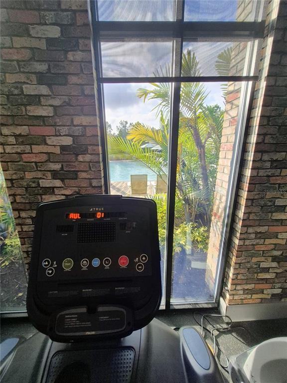 1072 Plantation Ln #1072 - Photo 5 of 50