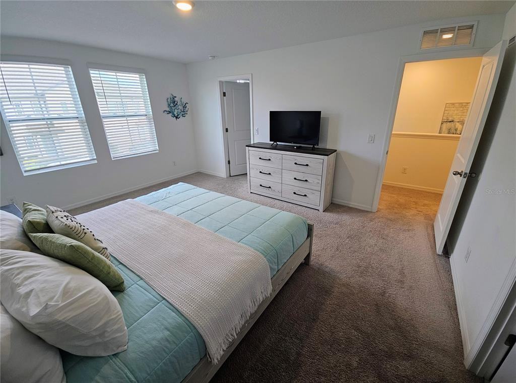 1072 Plantation Ln #1072 - Photo 7 of 50