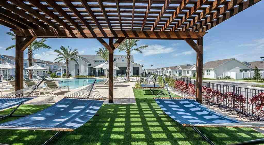 8925 8925 Livigno Way