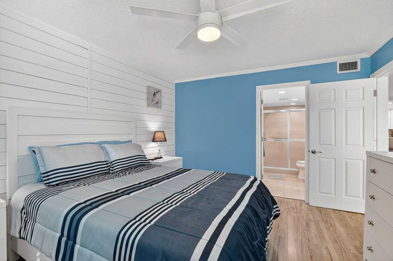 18731 Stewart Cir #18731-5 - Photo 2 of 32