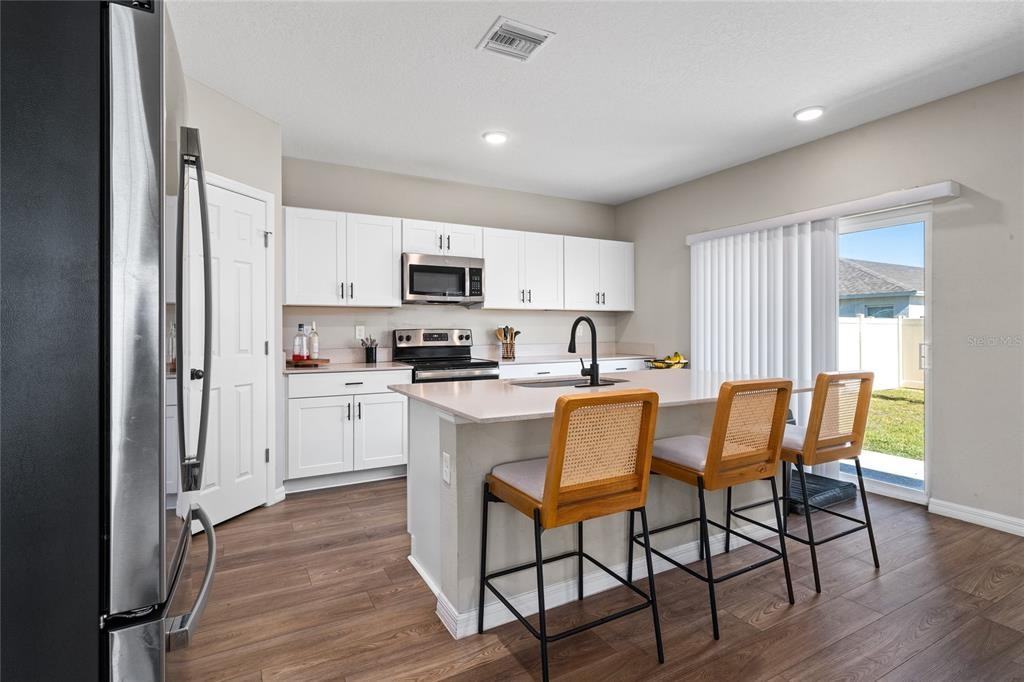 5008 Starboard St #5008 - Photo 3 of 27