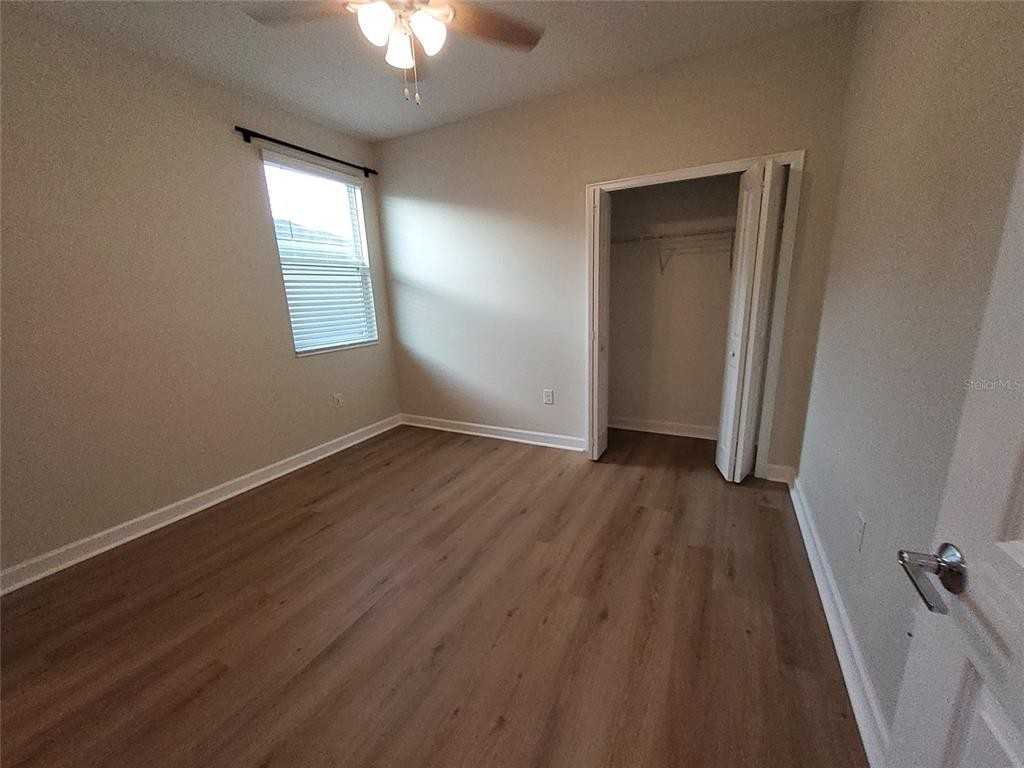 725 Simone Ct #725B - Photo 4 of 16