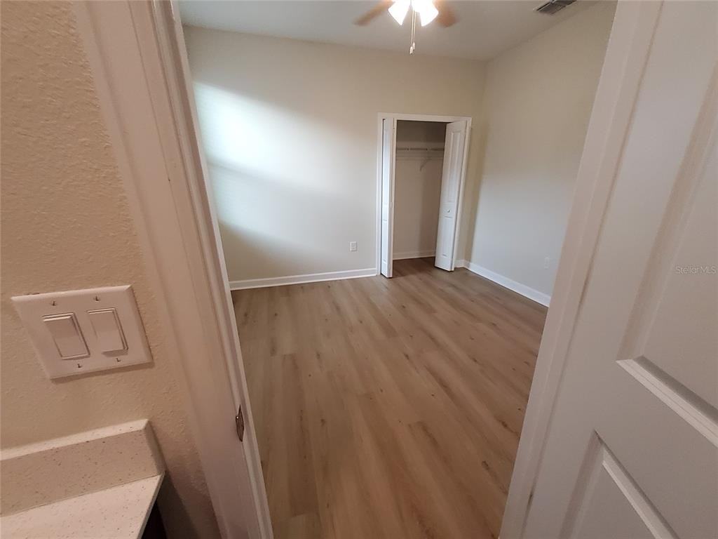 725 Simone Ct #725B - Photo 7 of 16