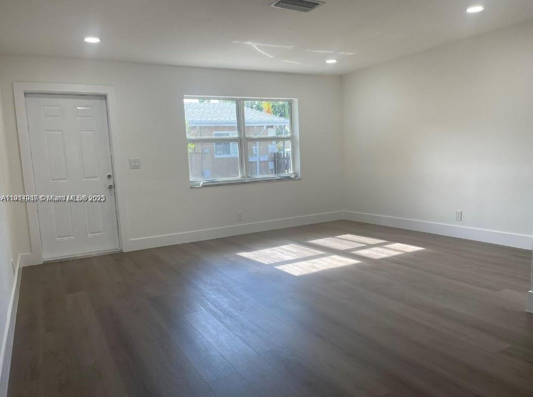 1814 Sw 22nd St #1814-1 - Photo 2 of 20