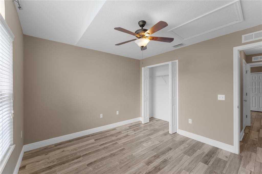 505 Stonewall Ave #505 - Photo 4 of 23