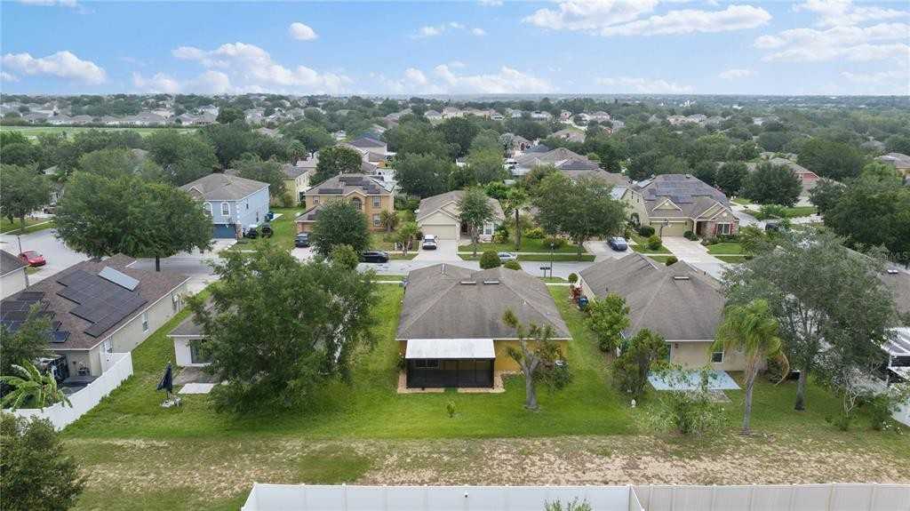 505 Stonewall Ave #505 - Photo 5 of 23