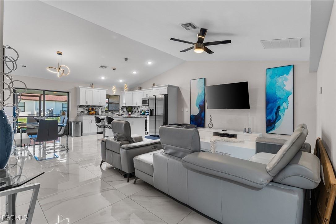 4524 20th St Sw #4524 - Photo 3 of 27