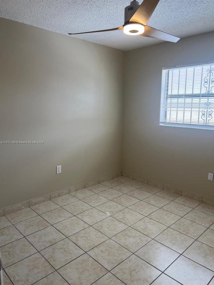 5306 West 26th Avenue #5306-102 - Photo 3 of 33