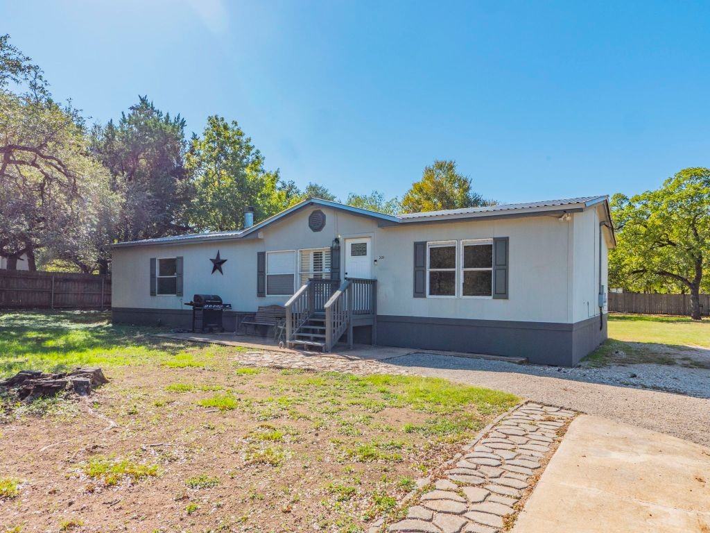 301 N Buffalo Ave #301 - Photo 2 of 26