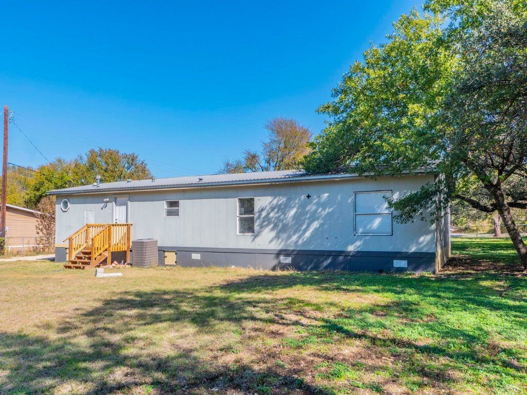 301 N Buffalo Ave #301 - Photo 3 of 26