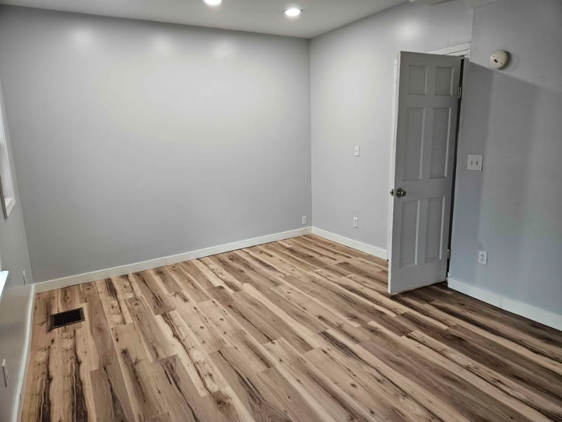 64 Wood St - Photo 6 of 9