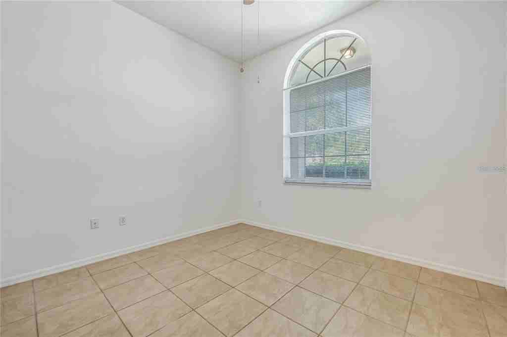 520 Hollingshead Loop #520