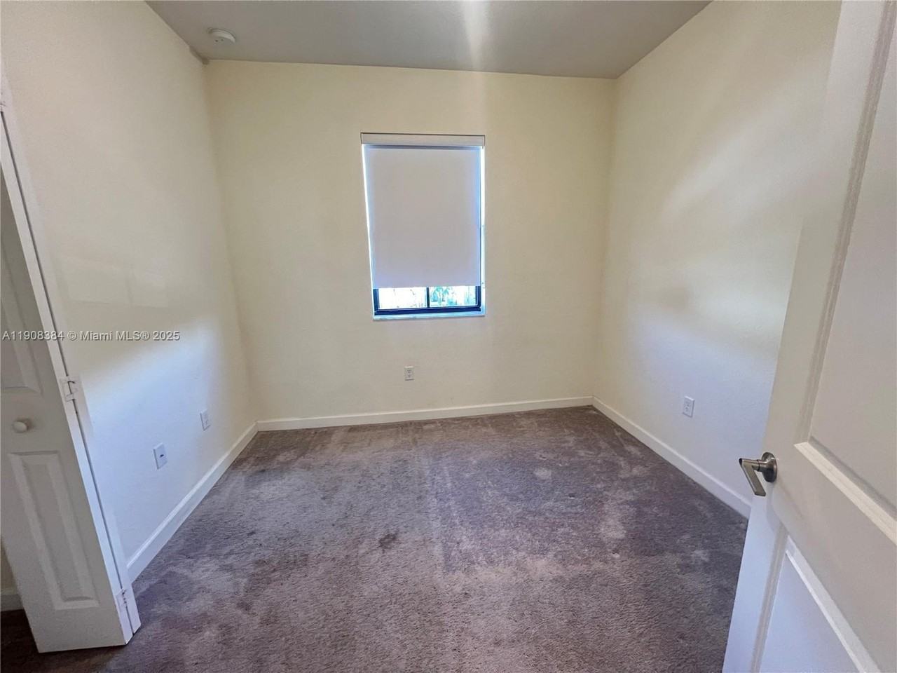 11080 West 32nd Lane - Photo 3 of 28