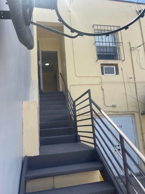 639 Northeast 125th Street #639B - Photo 3 of 6