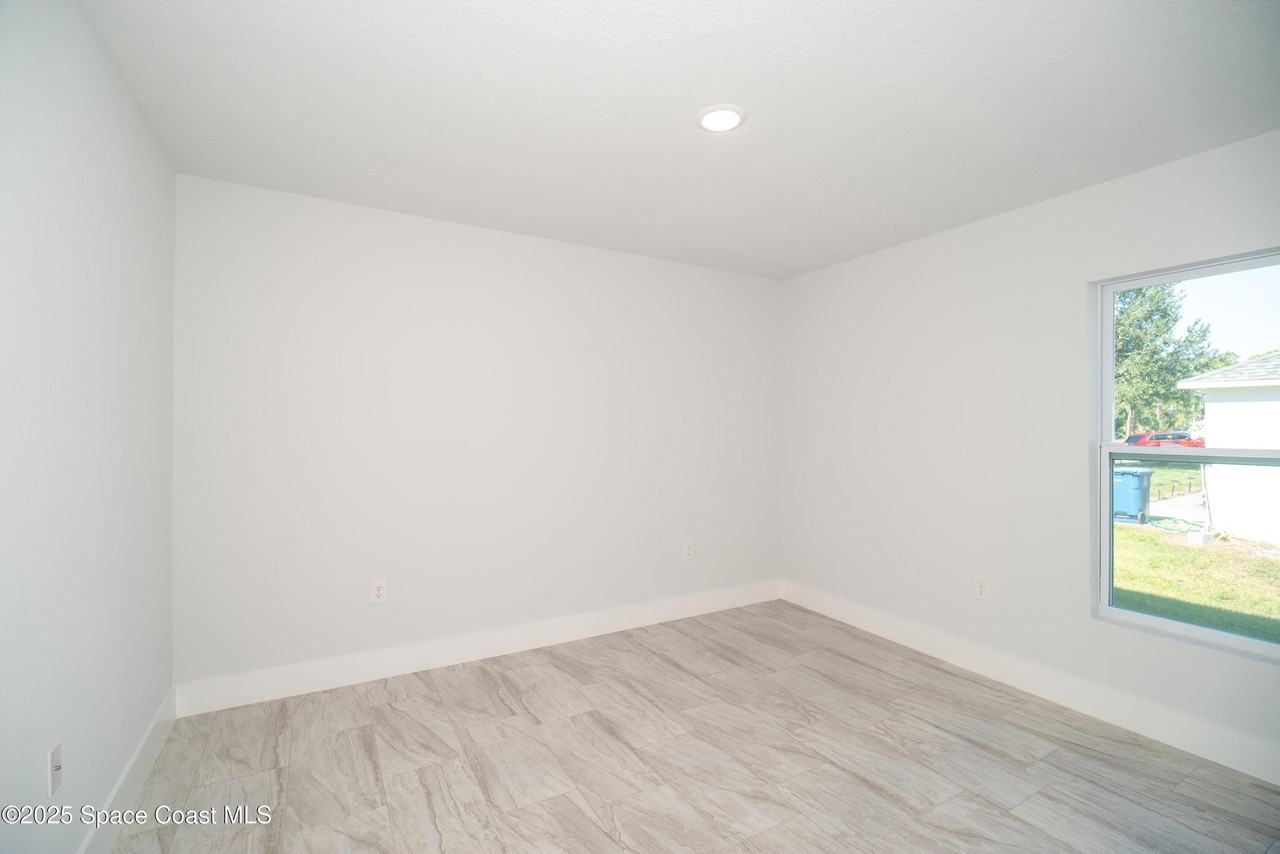 1241 Platt Avenue Southwest #1241 - Photo 7 of 22