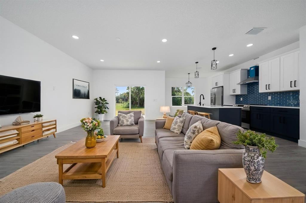 3270 Framingham Avenue #3270