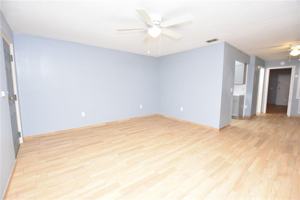 featured image of 613 Robin Road #613-1