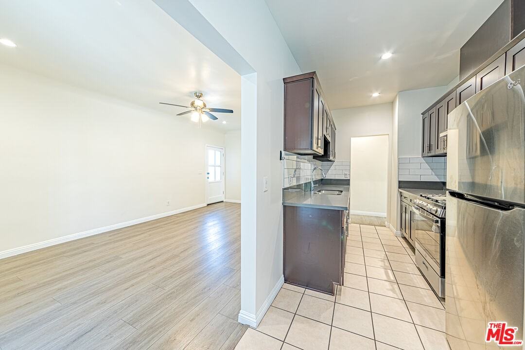 1152 South Bronson Avenue #1152 - Photo 7 of 11