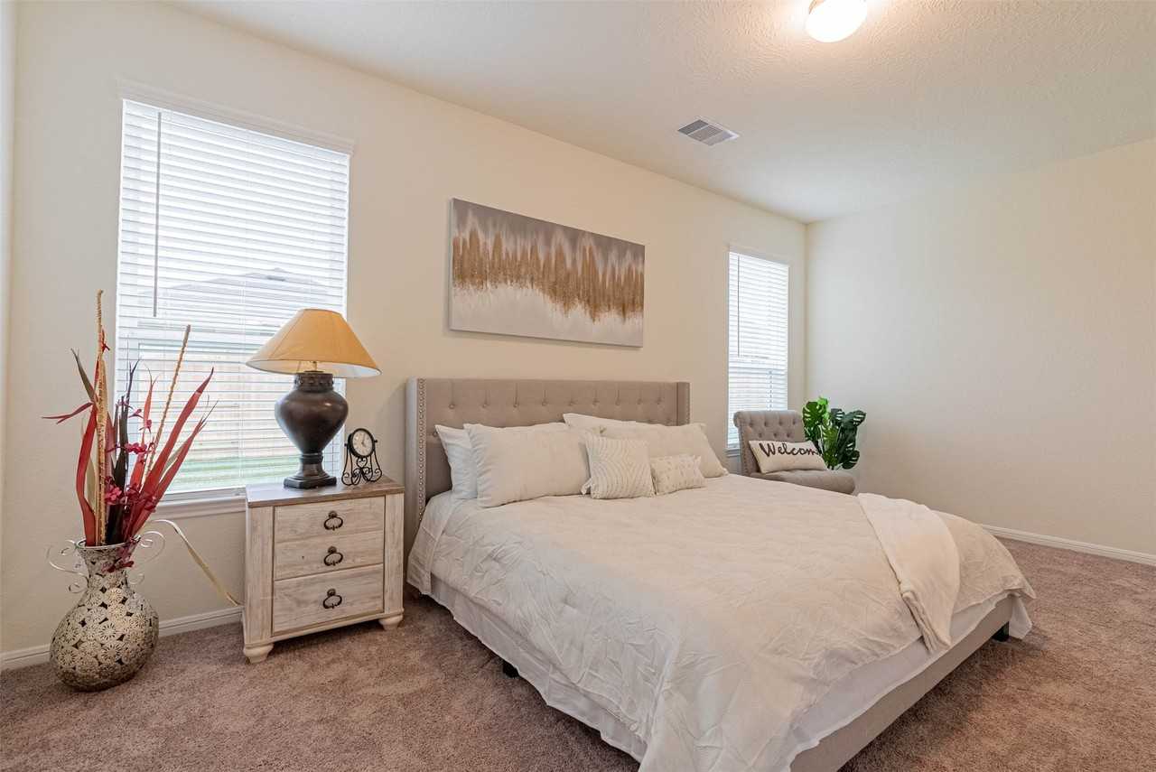 2114 Damasi Lane #2114 - Photo 3 of 34