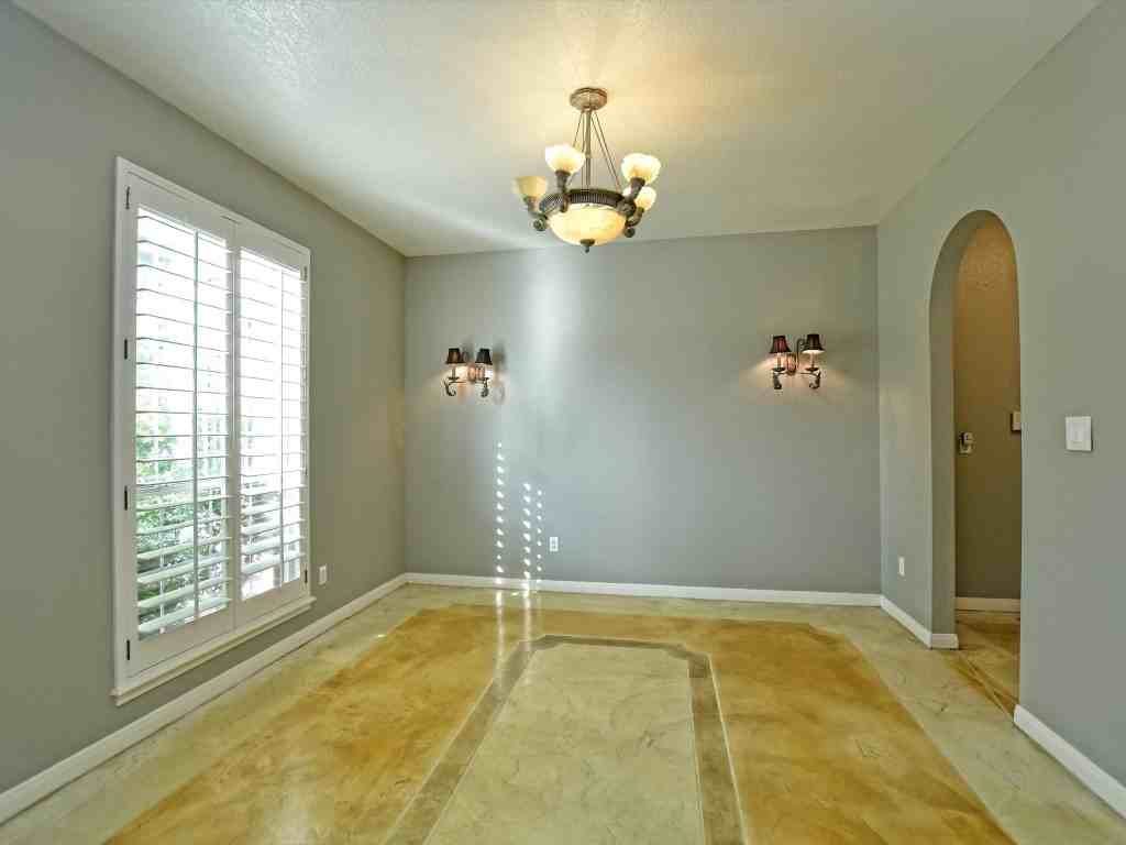 3016 Blue Sky Place #3016 - Photo 2 of 17