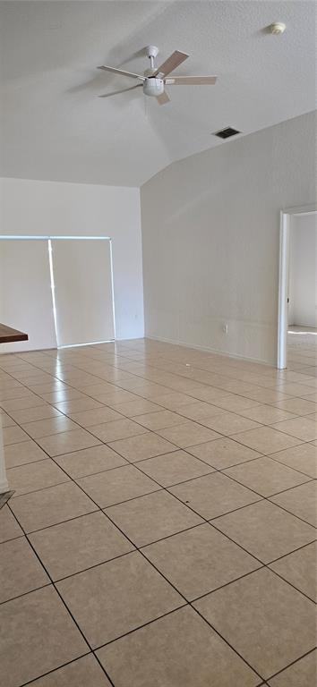 120 Reserve Dr #120 - Photo 3 of 12