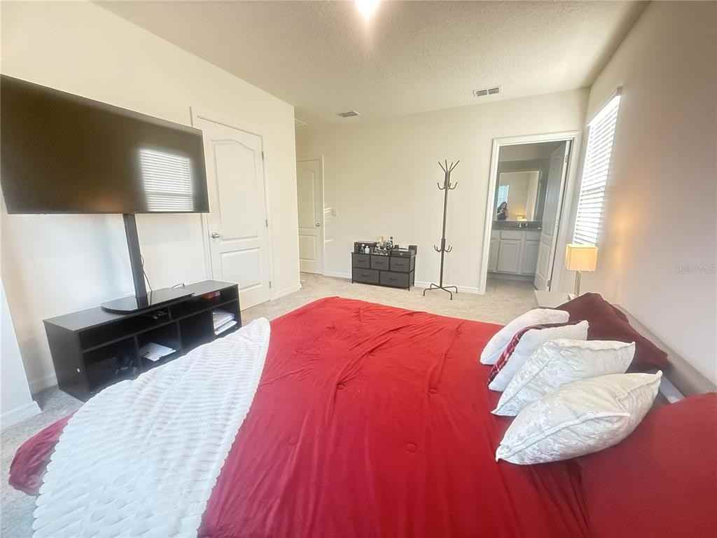 1727 Wooden St #1727 - Photo 3 of 12