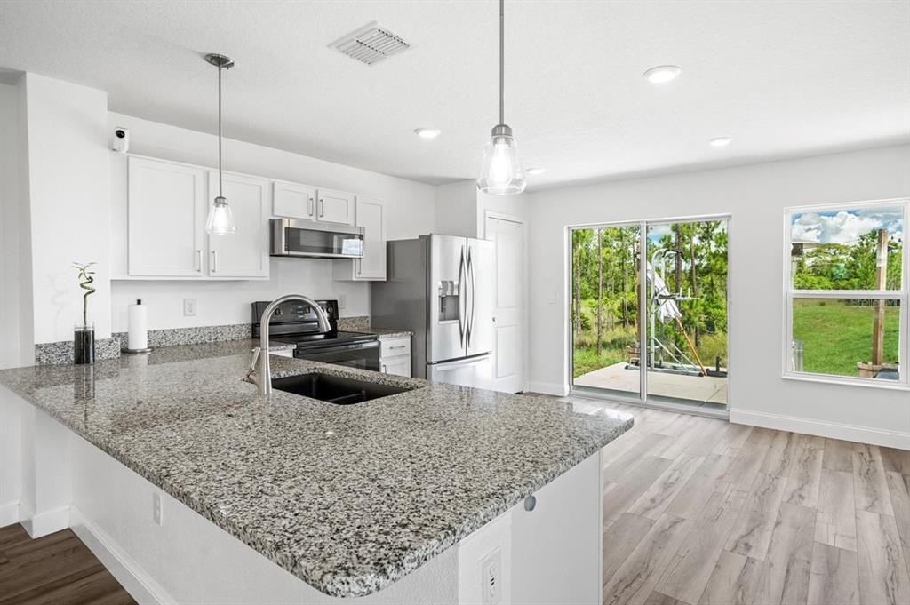 212 Miles Ct #212 - Photo 4 of 25