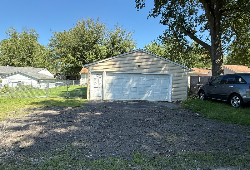 1444 Dodge Street - Photo 3 of 20