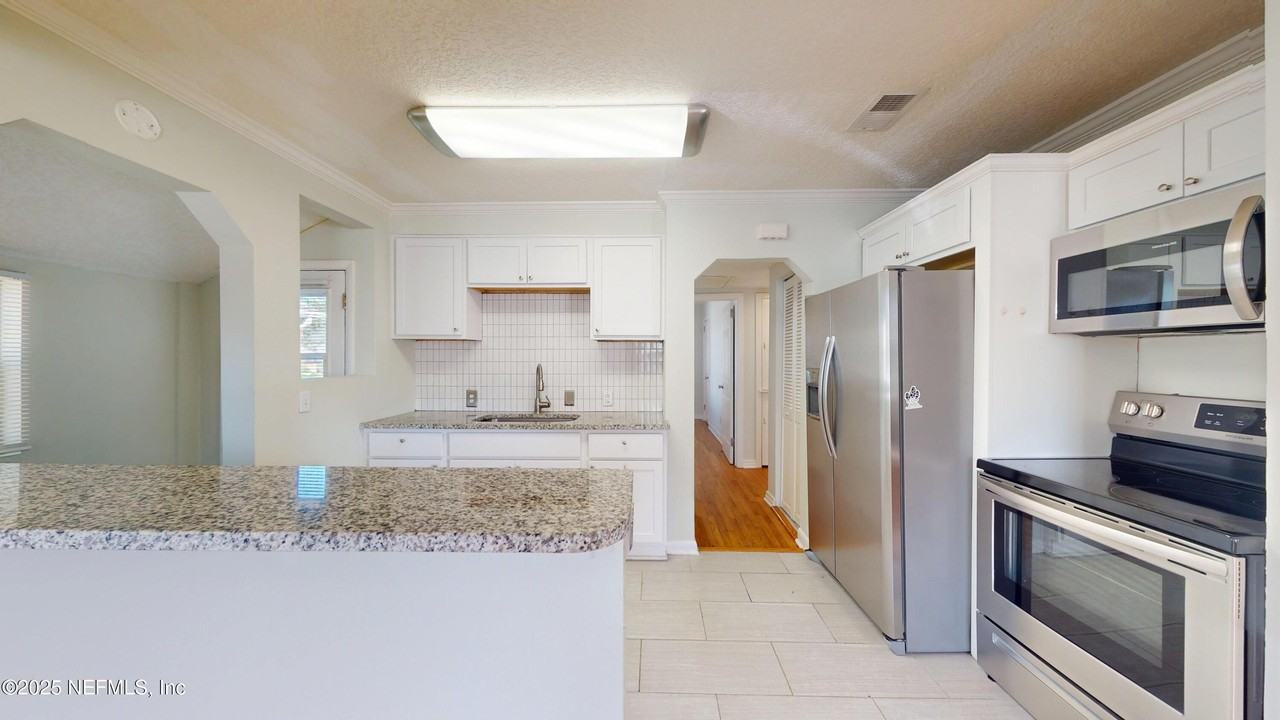 4547 Post Street #4547 - Photo 2 of 23