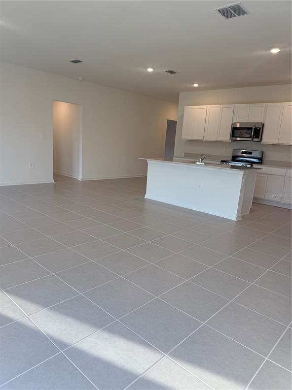 2722 Pennachio Dr #2722 - Photo 4 of 30