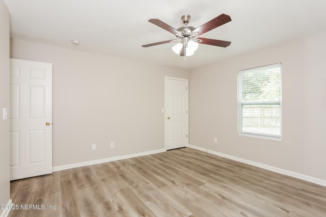 3750 Warwick St #3750 - Photo 4 of 15