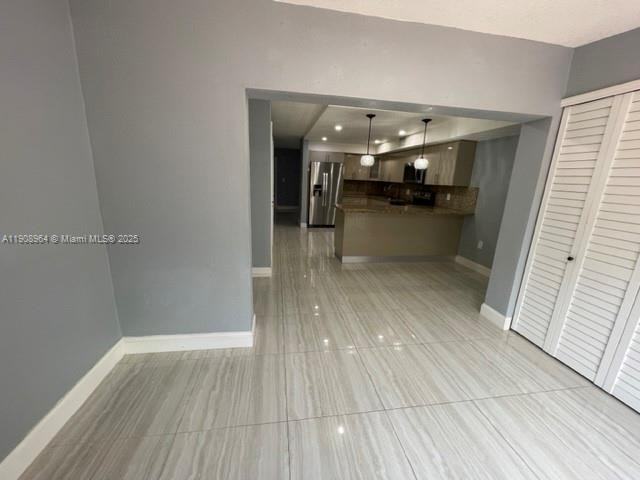 10992 Sw 4th St #10992K1 - Photo 5 of 18