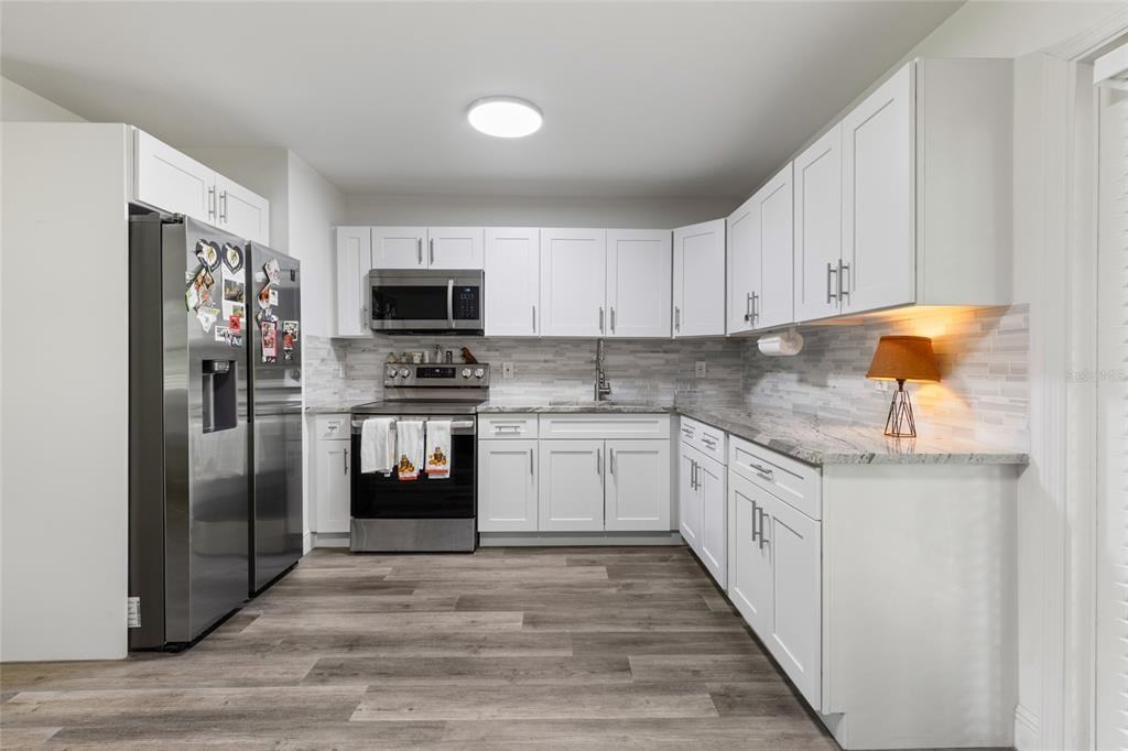 13613 Nw 147th Ave #13613 - Photo 6 of 23